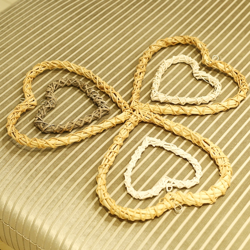 Heart-shaped Willow Woven Artwork
