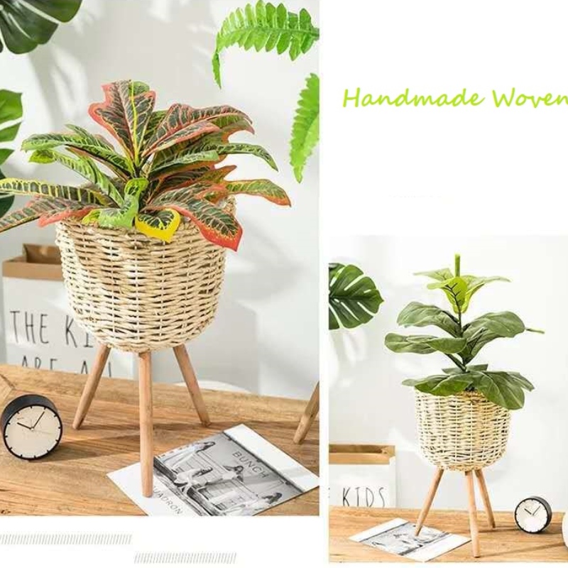 Flower Planter/Flower pot with frame