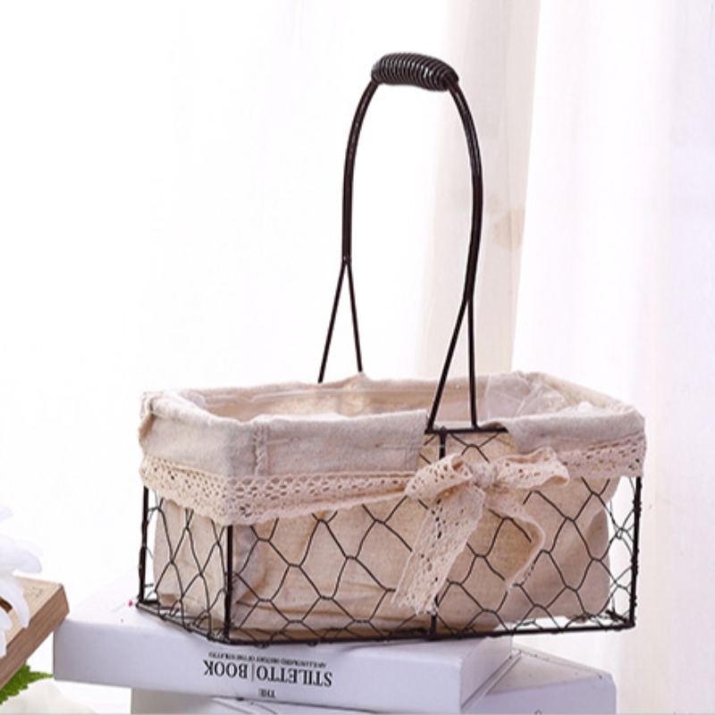 Wire Basket with handle